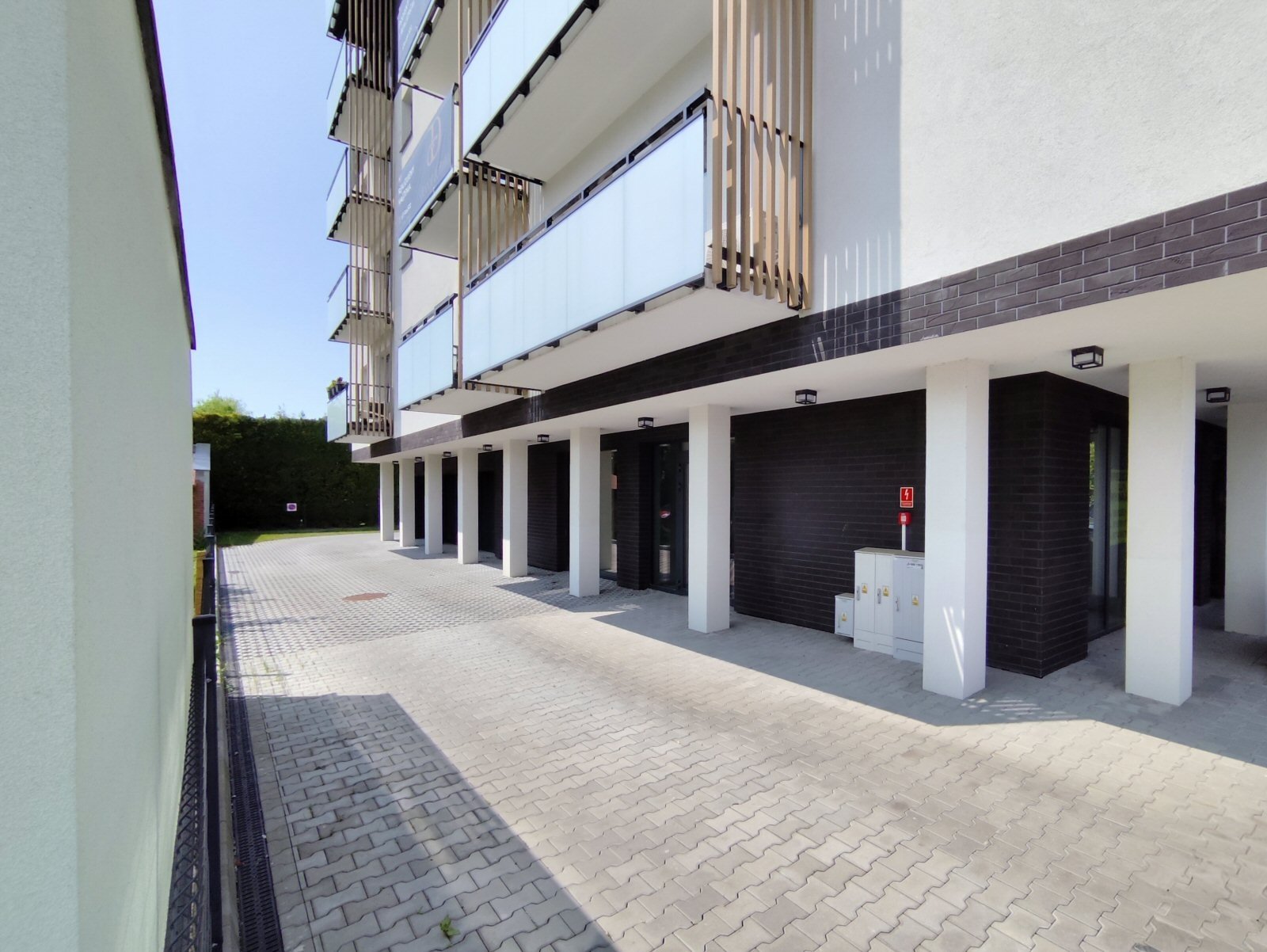 Inwestycyjny Lokal Usługowy 124m² | Centrum Czechowice-Dziedzice | Nowy Budynek — zdjęcie 6