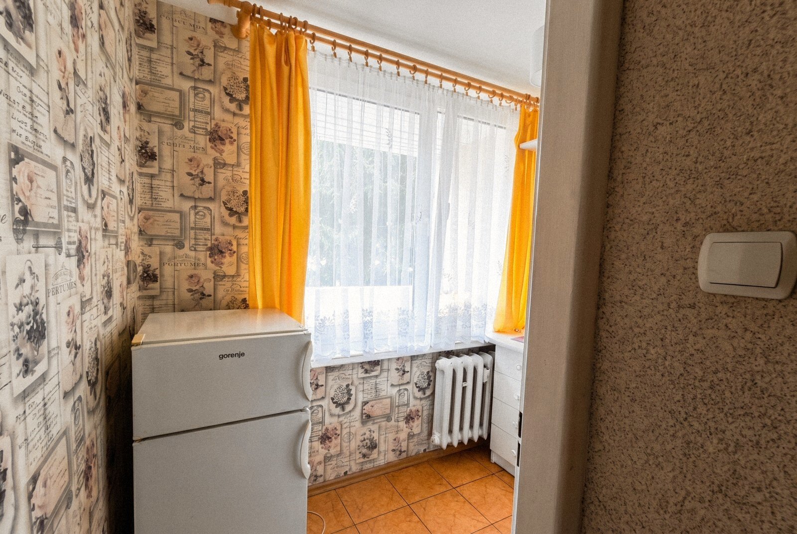 Kawalerka  w Centrum Czechowic-Dziedzic – Umeblowana z Balkonem — zdjęcie 6